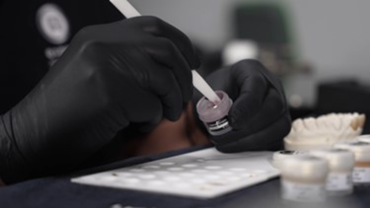 HeraCeram cre-active - mixing